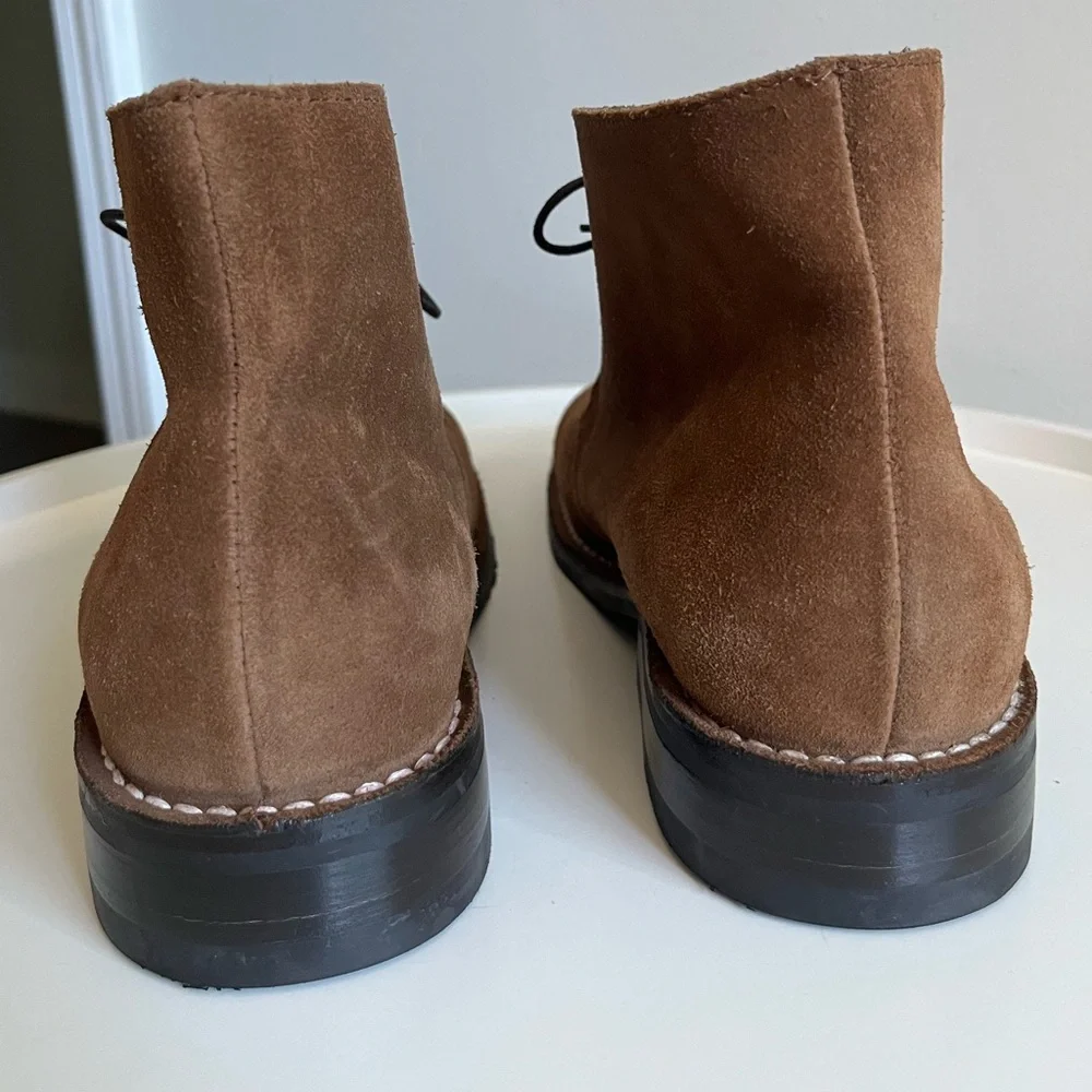 THURSDAY Everyday Scout Men’s Chukka Suede Boots Size 10